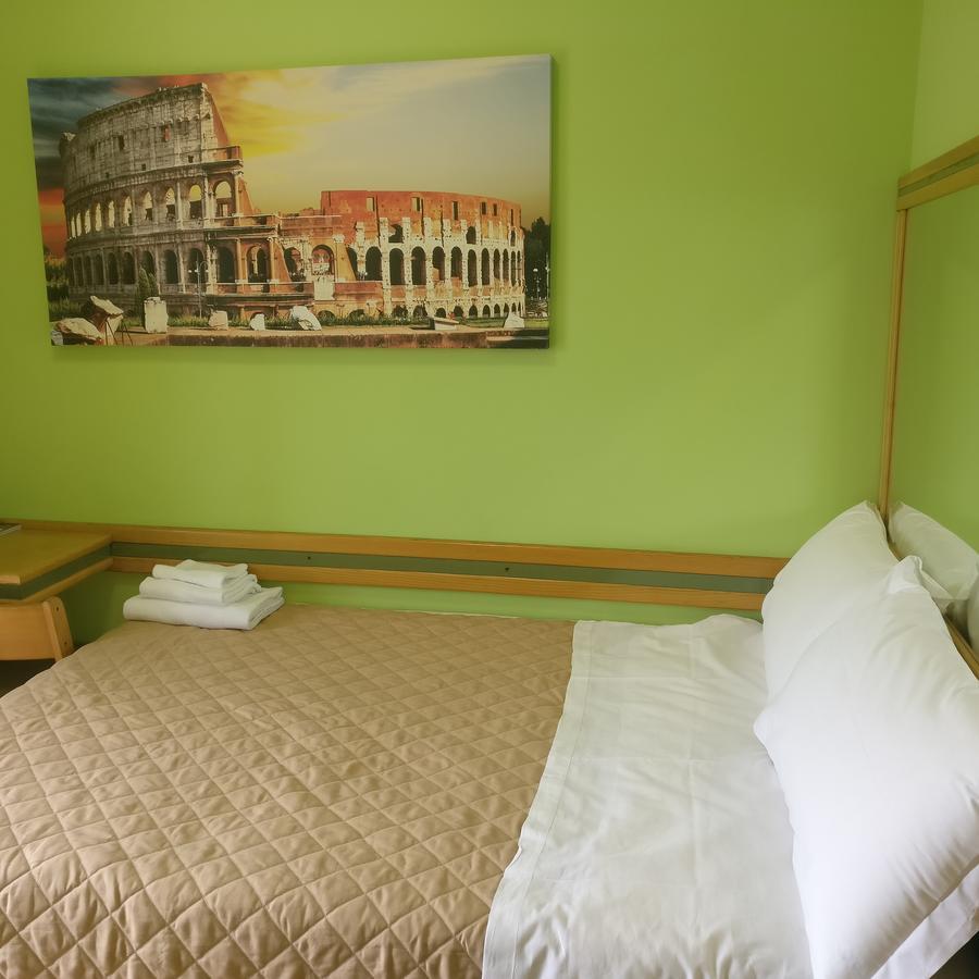 רומא Hotel Pavia מראה חיצוני תמונה
